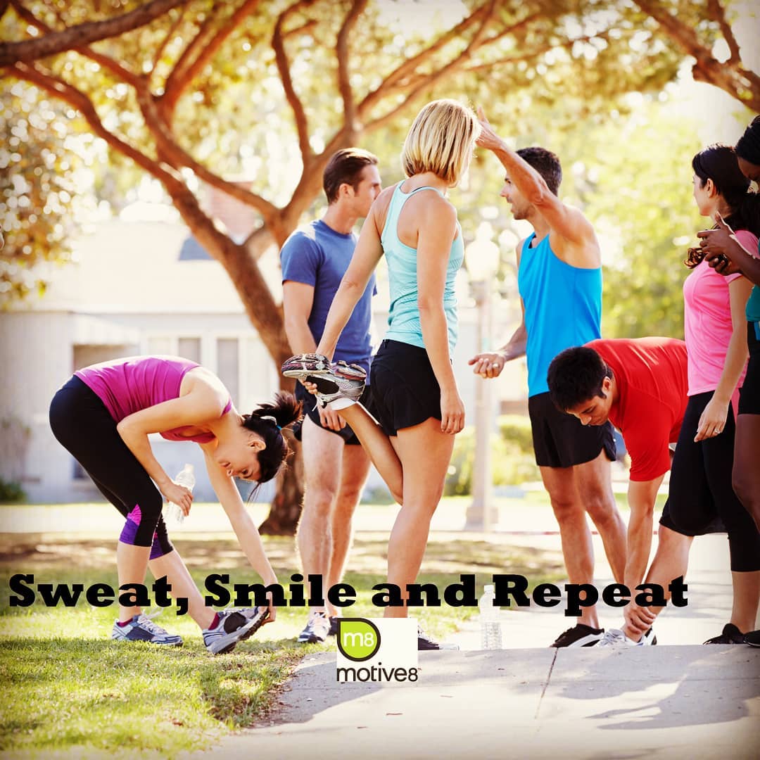 #motivationalmonday #sweat #smile #repeat #exercisefun #groupexercise #training #fitfam #justdoit #goals