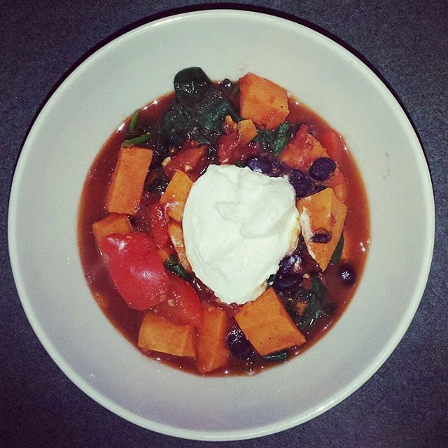 Winter sweet potato stew recipe blog on Facebook www.facebook.com/motive8north #motive8north #leedsgym #personaltrainer #personaltraining #nutrition #nutritionist #stew #staywarm #eatwell #wholesome #leeds