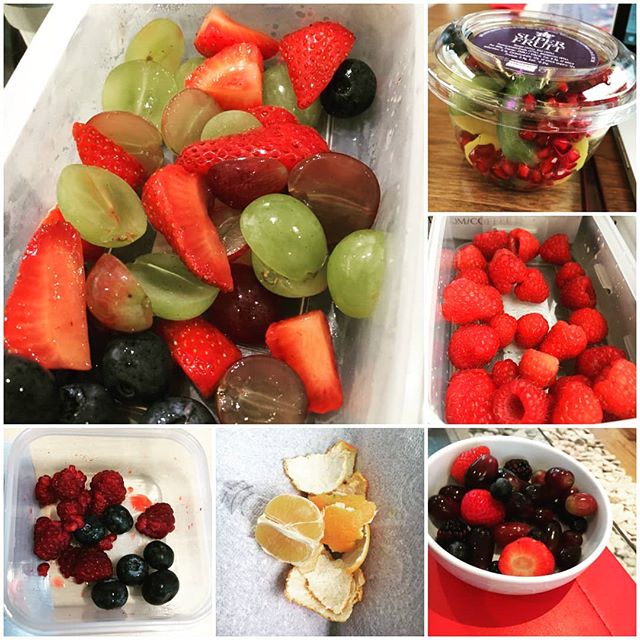 #foodiefriday #summerfruits #foodgloriousfood #fruit #fruitsalad #allthevitamins #slurp #nutrition #healthysnacks #healthyfood #berries #motive8north #gymlife💪
